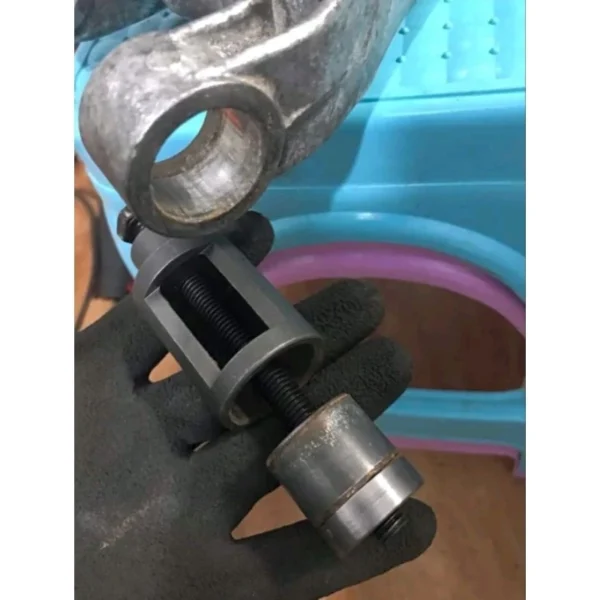 Swing Arm Disassemble Tool – Engine Bushing Remover & Puller for Motorcycle Bosh Arm