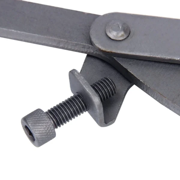 sg-11134201-23010-pr4fcyyx7cmv78.webp Universal Motorcycle Pulley Holder Spanner – Clutch, Flywheel & Sprocket Removal Tool