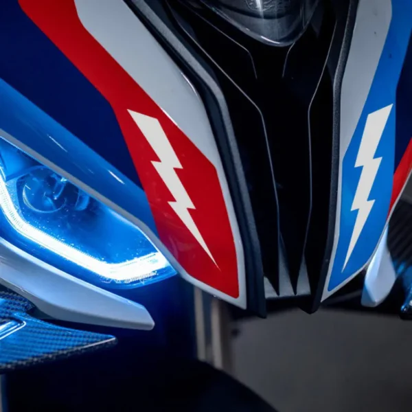 Random Waterproof Reflective Lightning Stickers for Cars & Motorcycles